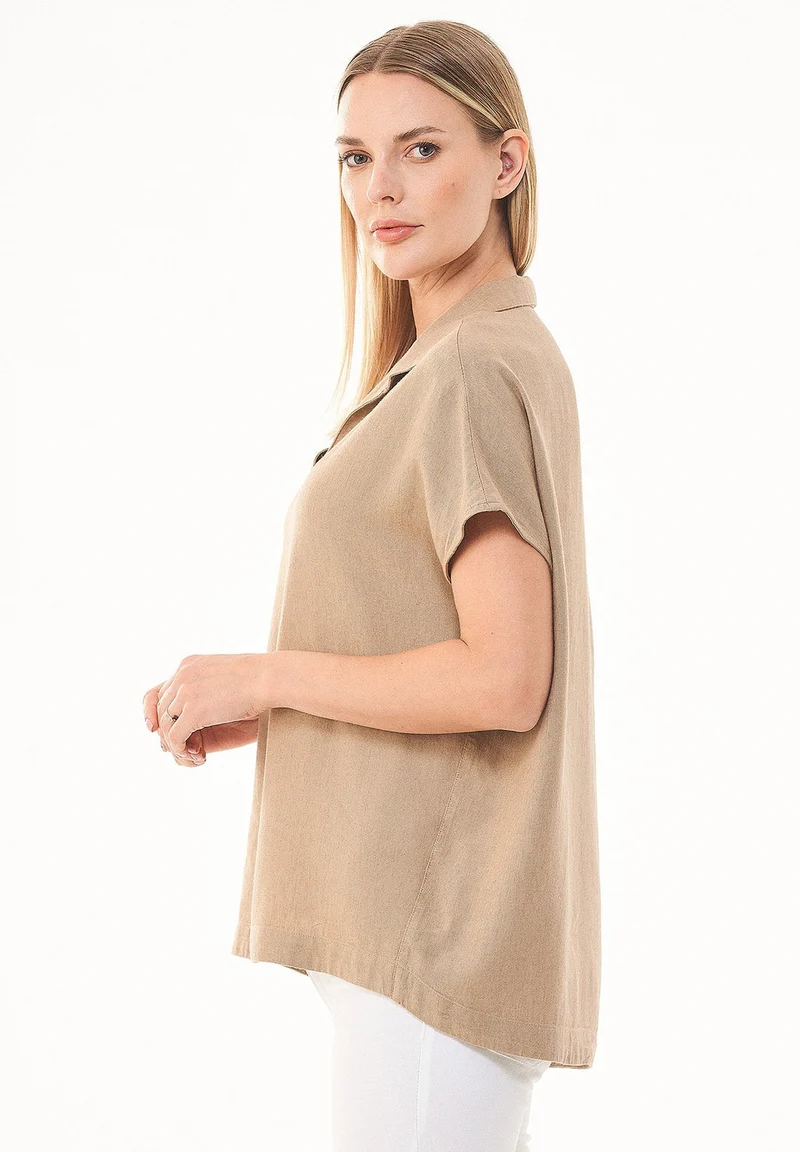 Bluse aus LENZING™ ECOVERO™ und Leinen