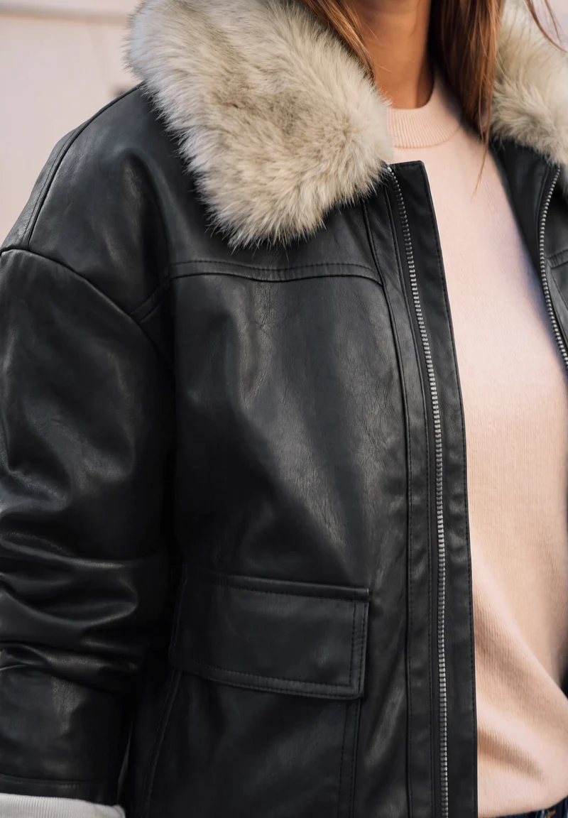 Studio PU Jkt w. Removable Fak, Black