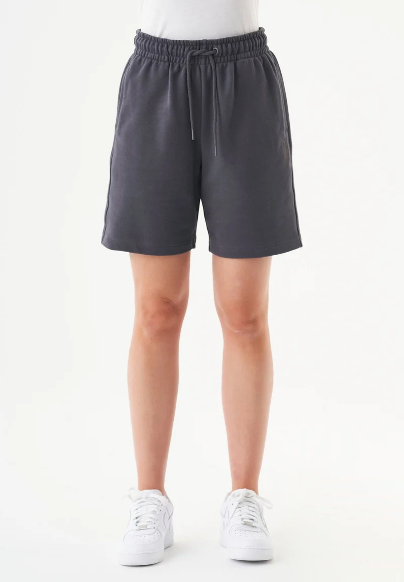SHEYMA Sweatshorts aus Bio-Baumwolle