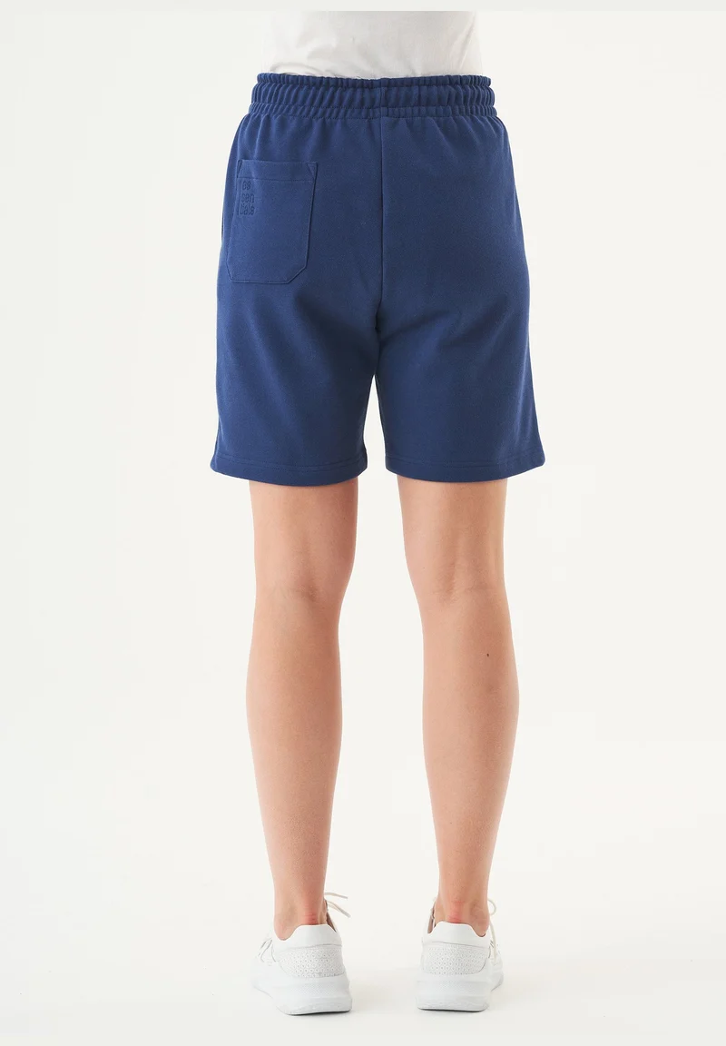 SHEYMA Sweatshorts aus Bio-Baumwolle