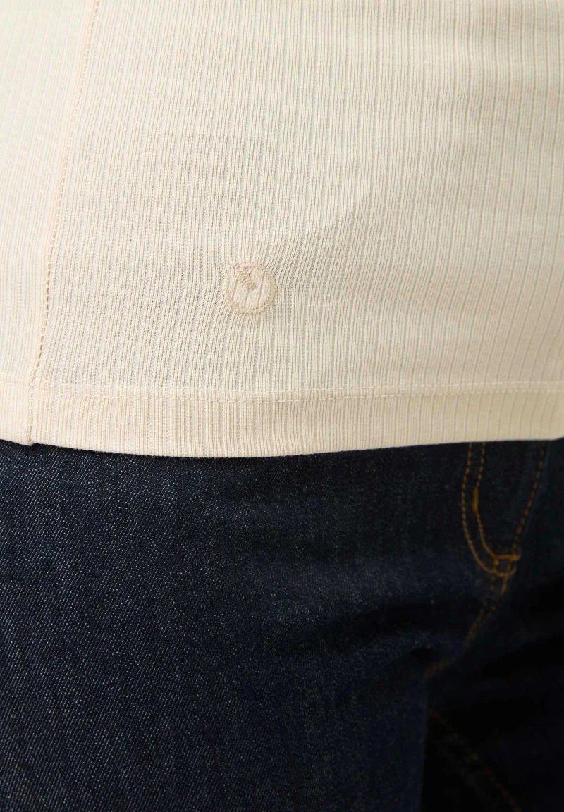 Rollkragenshirt aus Bio-Baumwolle