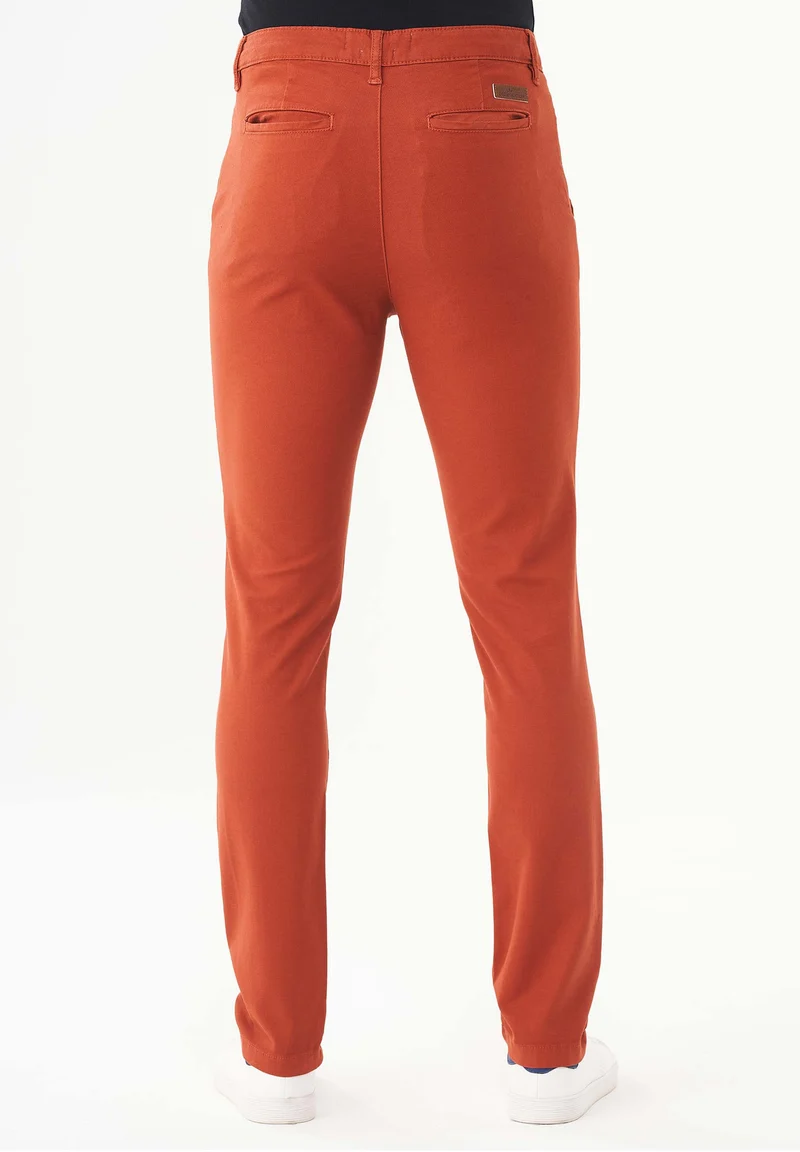 Slim Chino-Hose aus Bio-Baumwolle