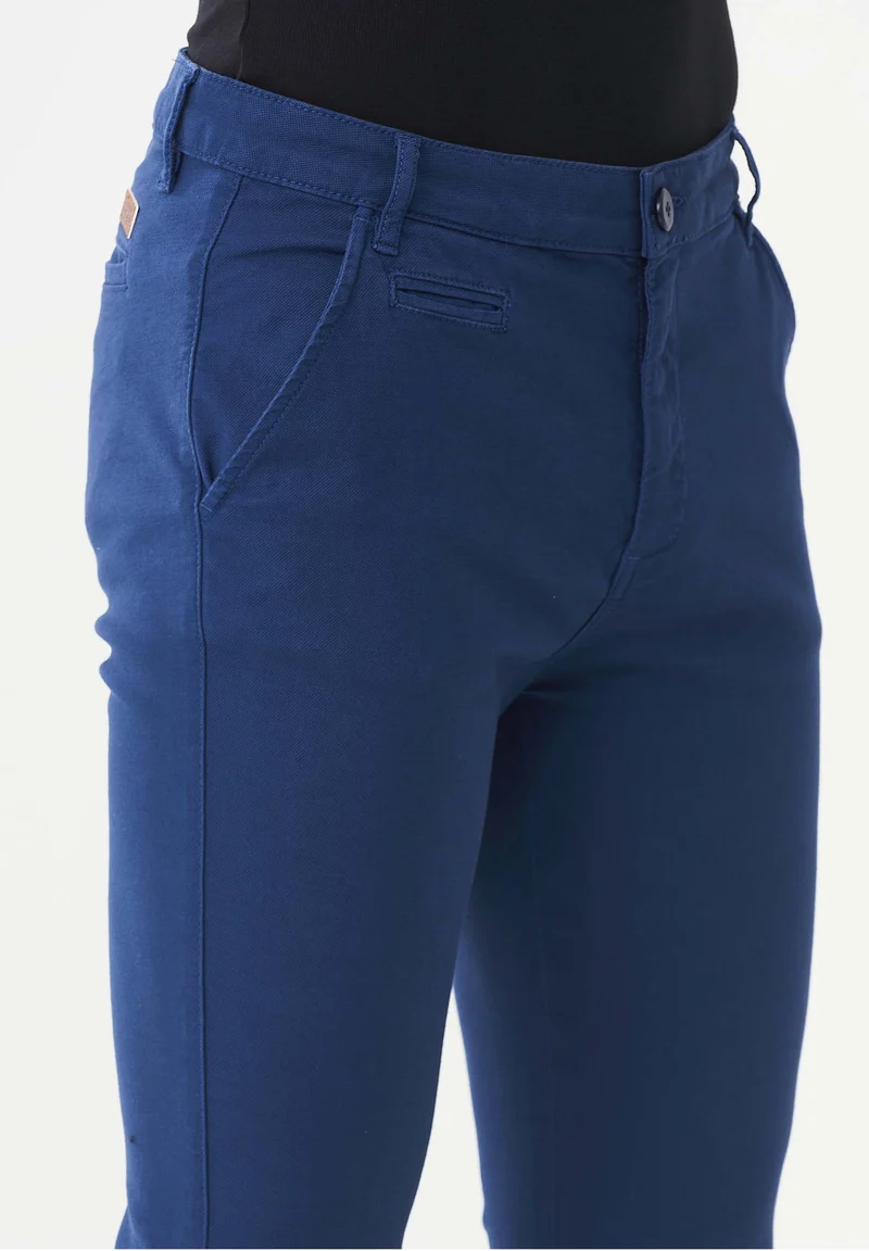 Slim Chino-Hose aus Bio-Baumwolle