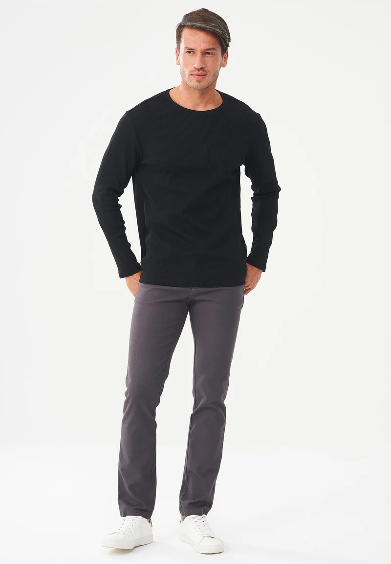 Geripptes Langarmshirt aus Bio-Baumwolle