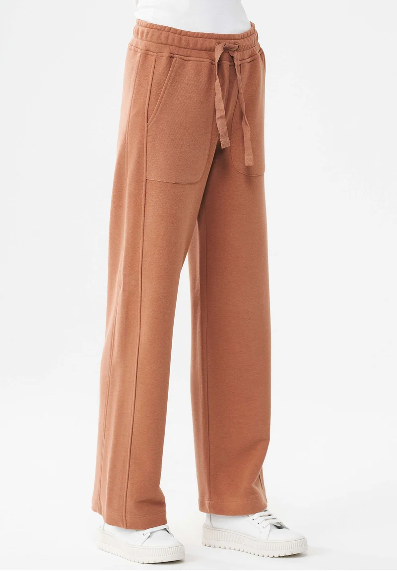 Sweathose aus Bio-Baumwolle & Modal mit recyceltem Polyester