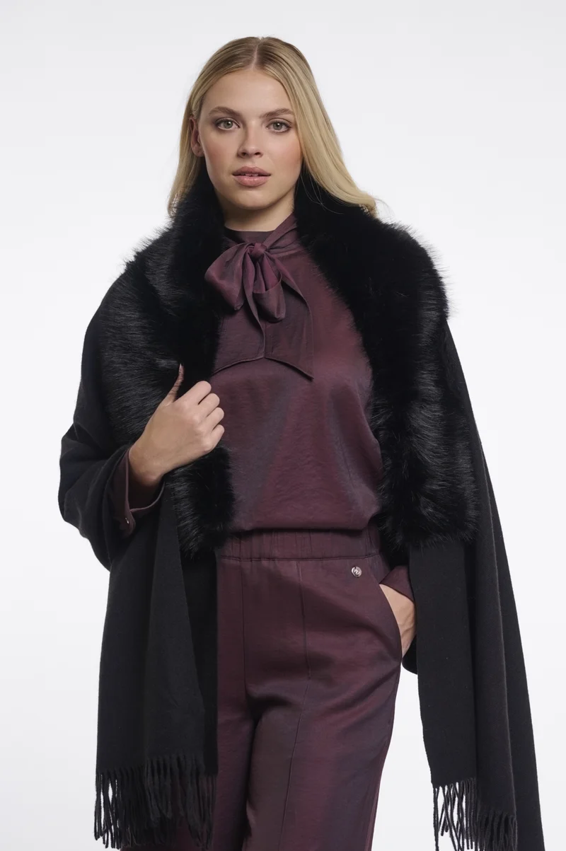 Wendy.7002611, black