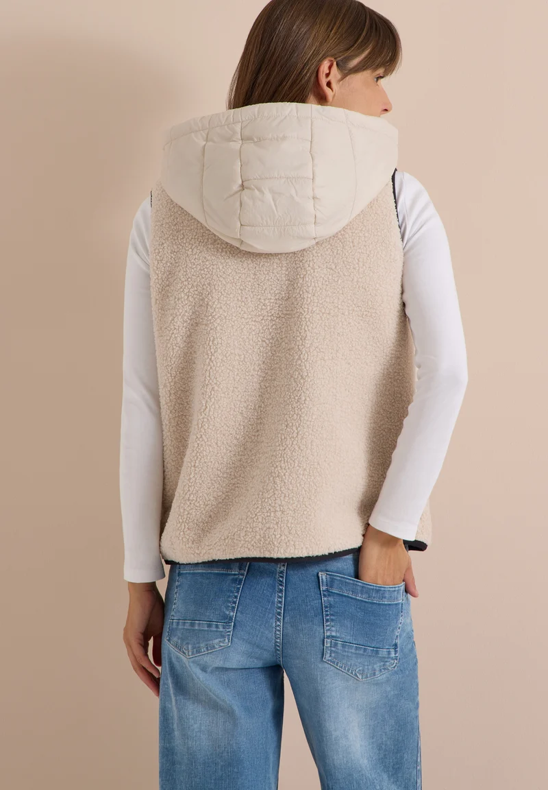 Teddy vest, teddy vanilla white