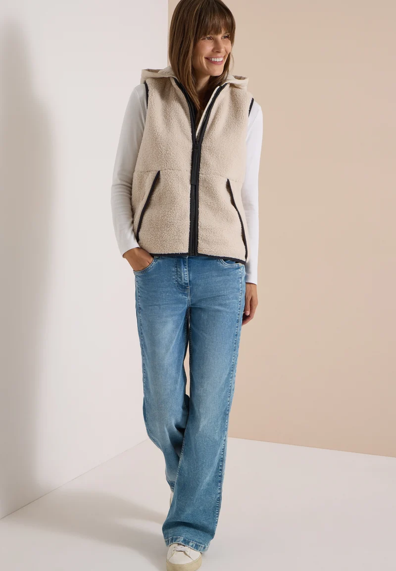 Teddy vest, teddy vanilla white