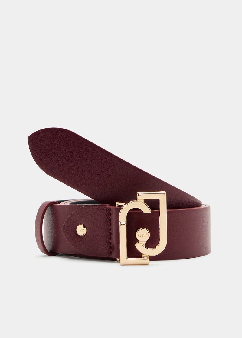 Belt with logo buckle