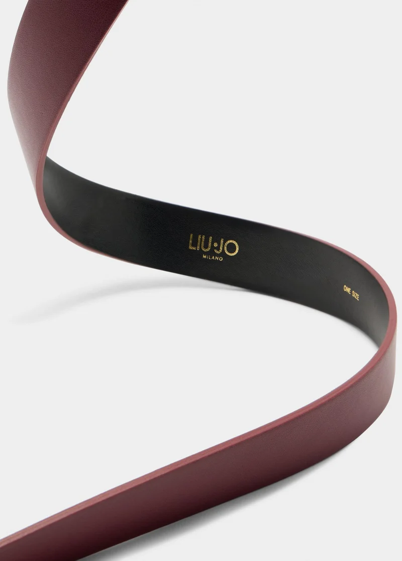 Belt with logo buckle