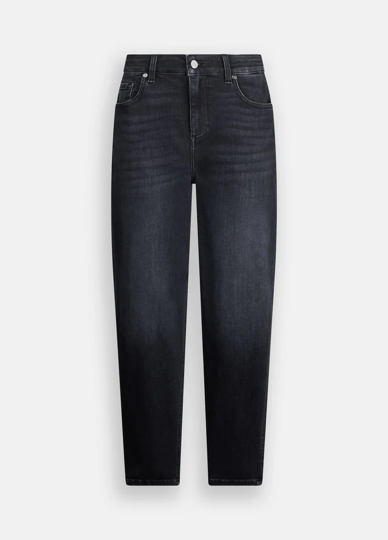 Carrot fit jeans