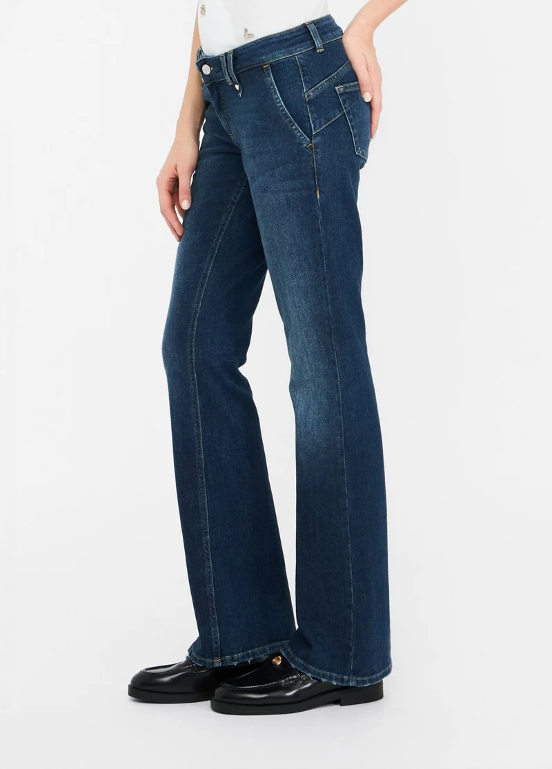 Low-rise bootcut jeans