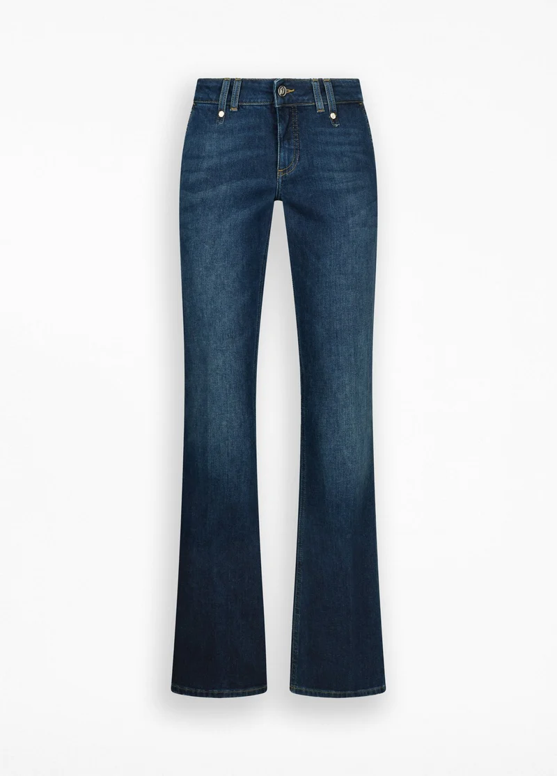 Low-rise bootcut jeans