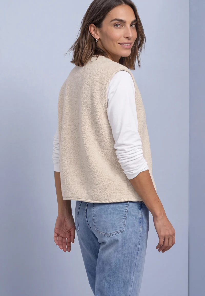 Short Teddy Vest w. Corduroy D, soft fawn beige