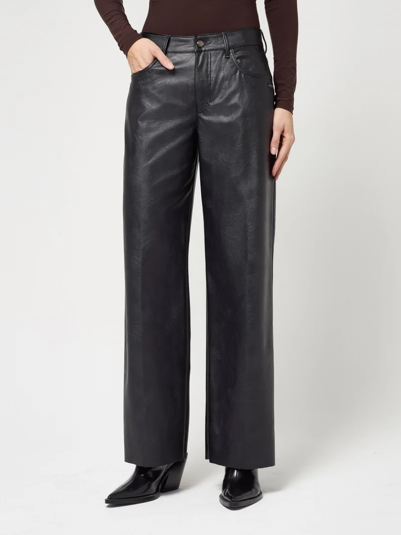 94CARLOTTA, black