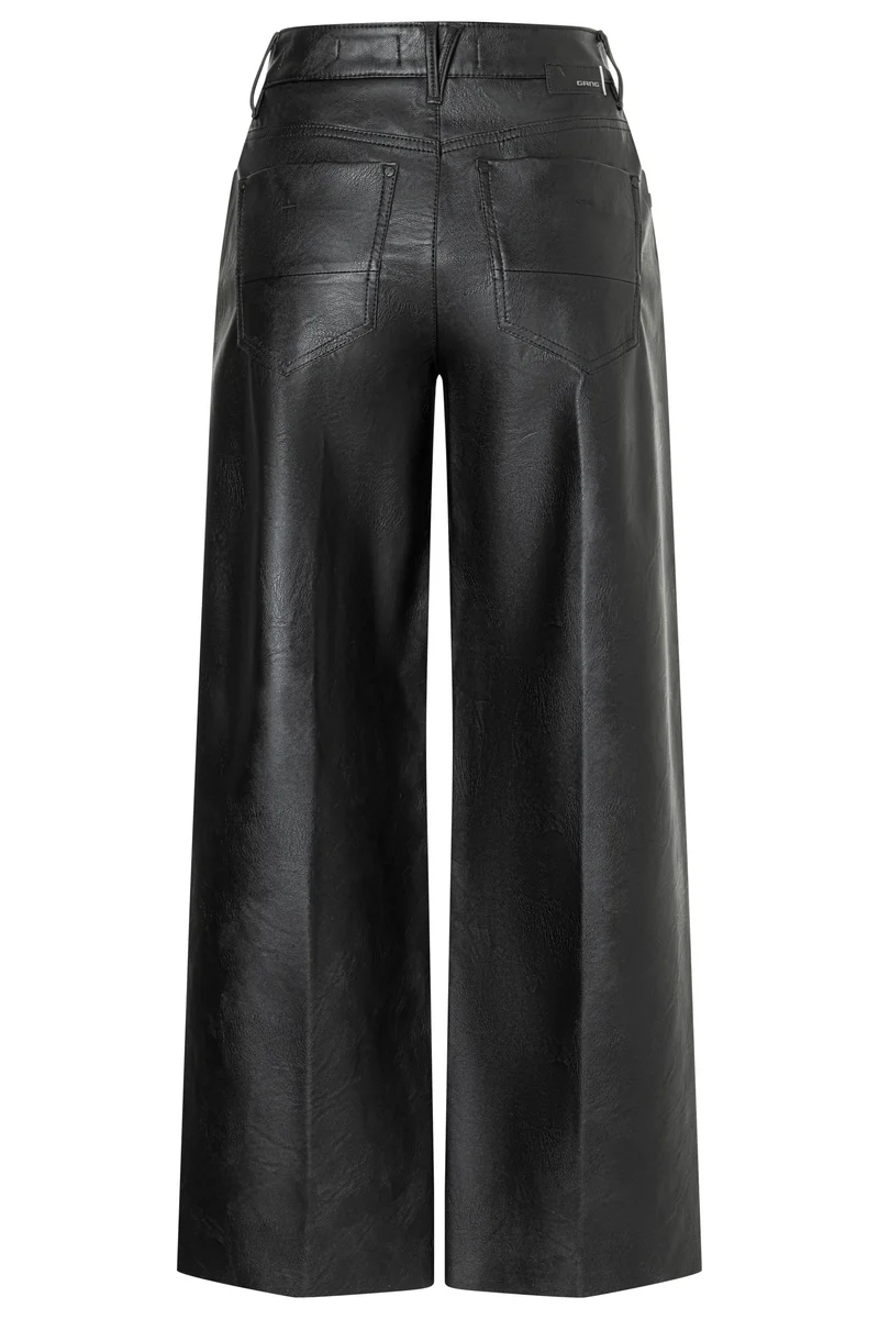 94CARLOTTA, black