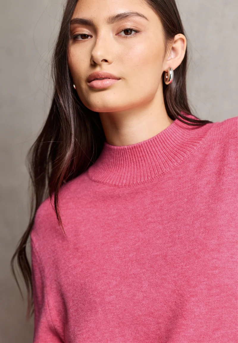 QR Studio_cosy sweater turtle, candy pink mel.