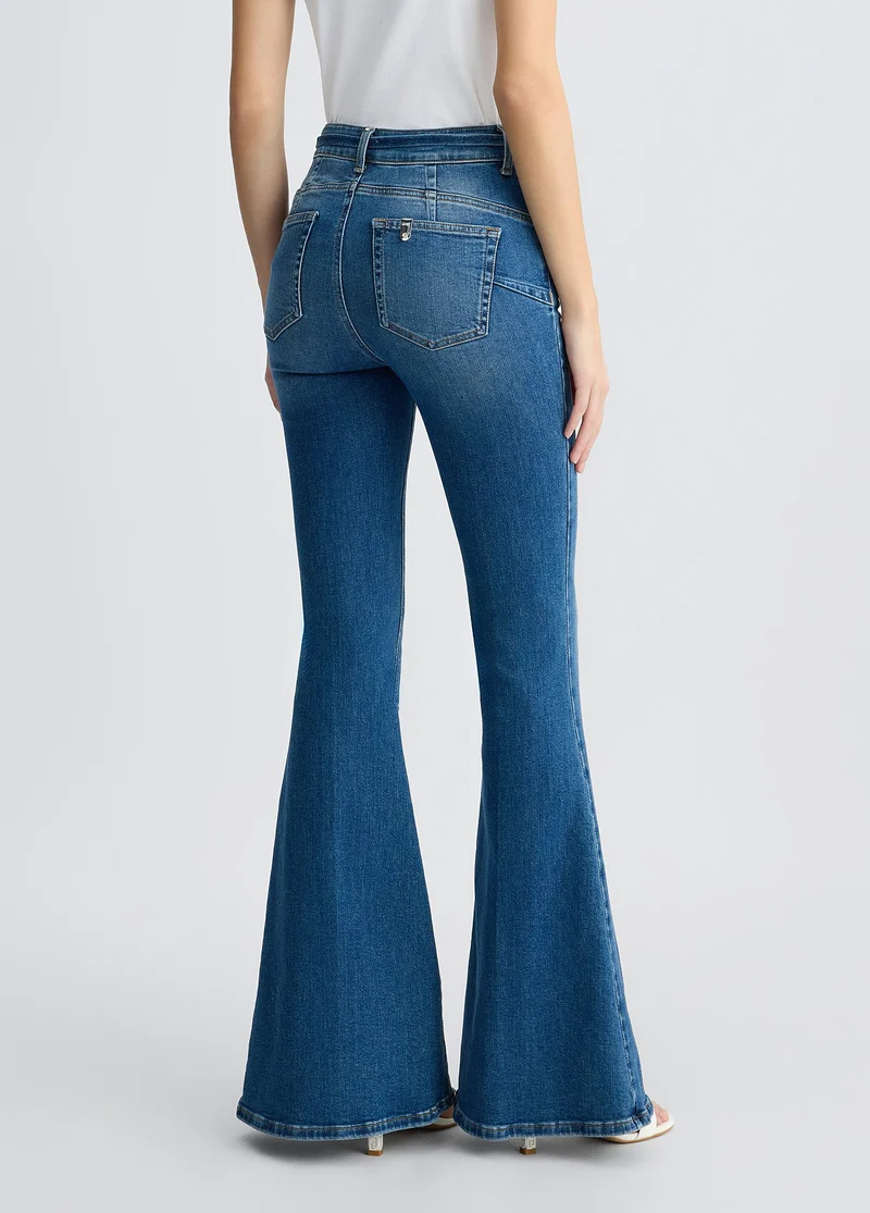 Bootcut Jeans with Belt