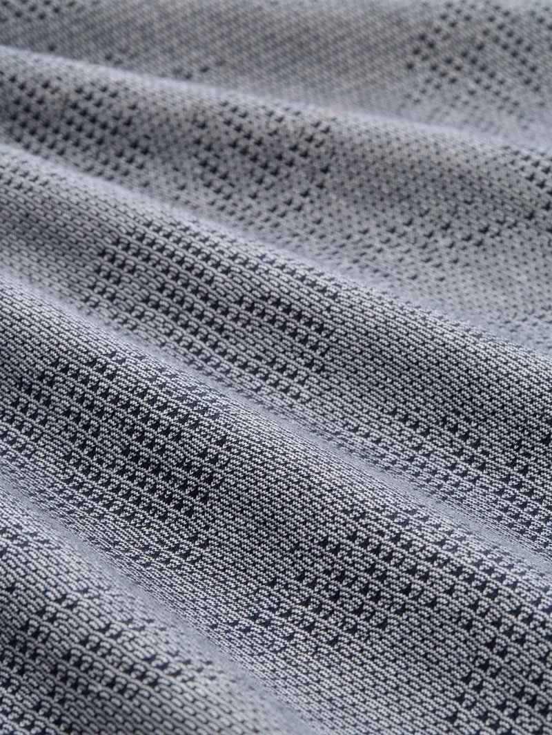 jaquard t-shirt, navy leaf jacquard design