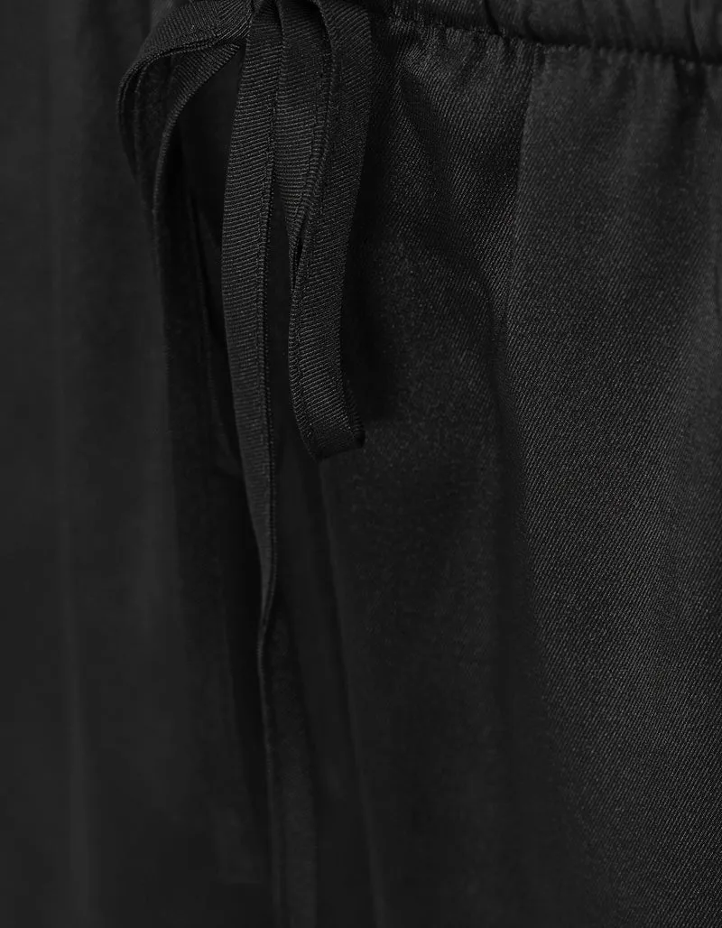 Hose in Satin-Optik