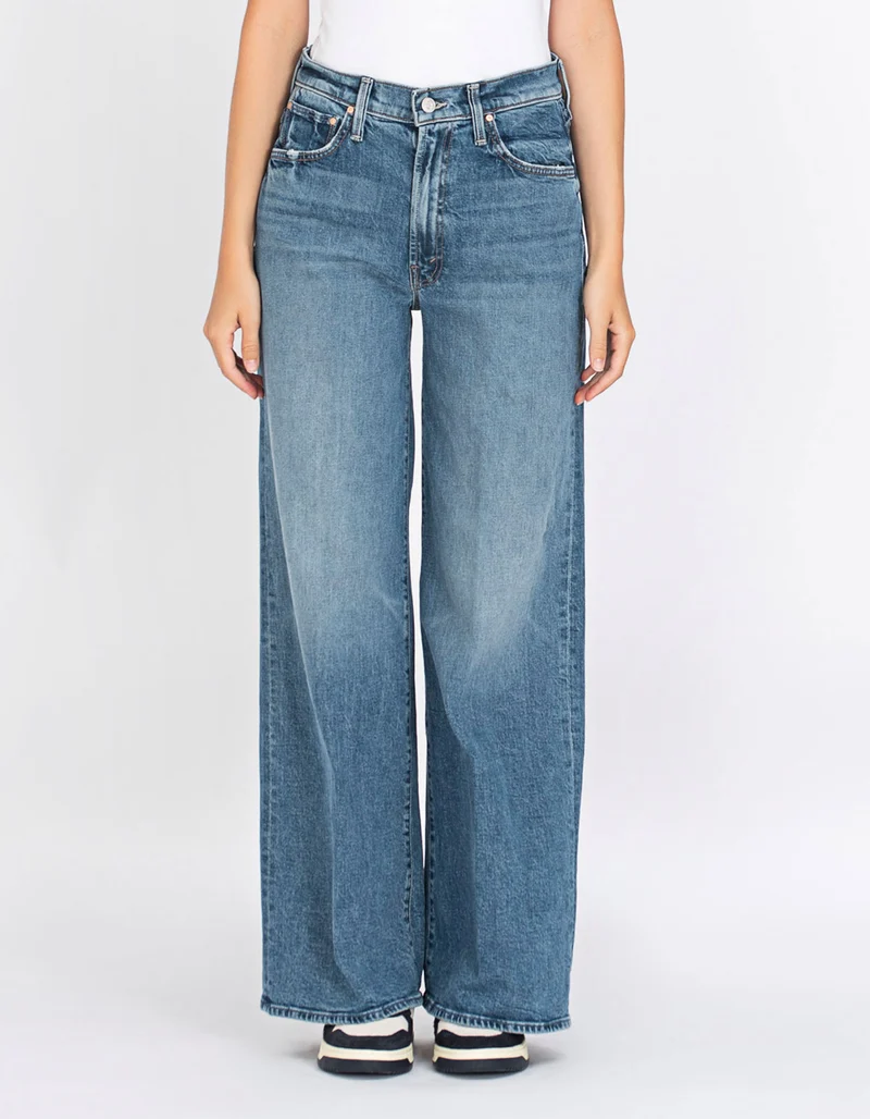 Wide-Leg Jeans