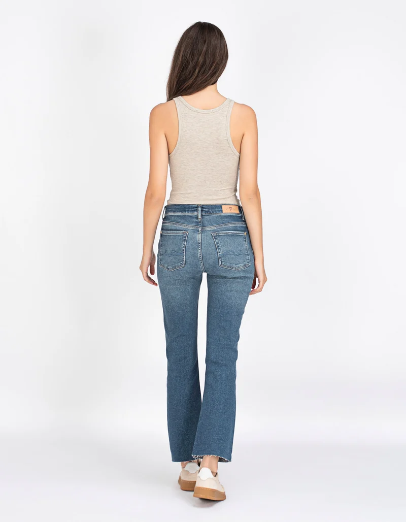 Mid-Rise Ankle Bootcut Jeans Daisy