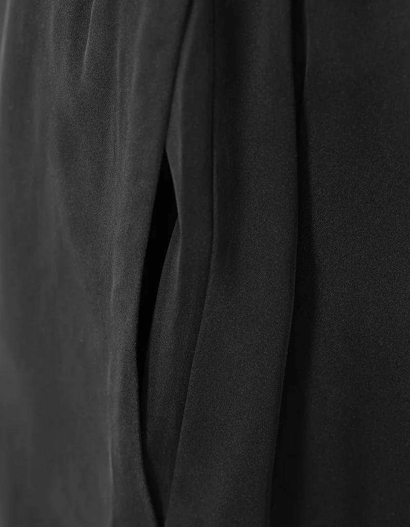 Wide-Leg Seiden-Hose Bella
