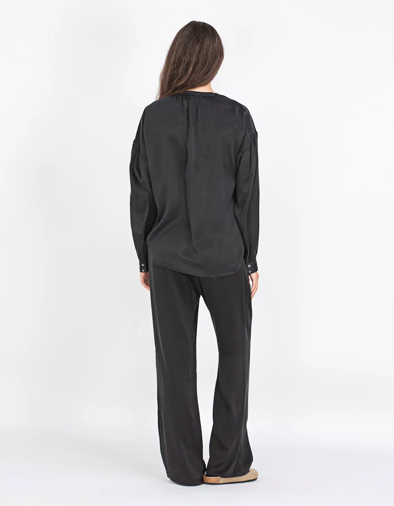Wide-Leg Seiden-Hose Bella