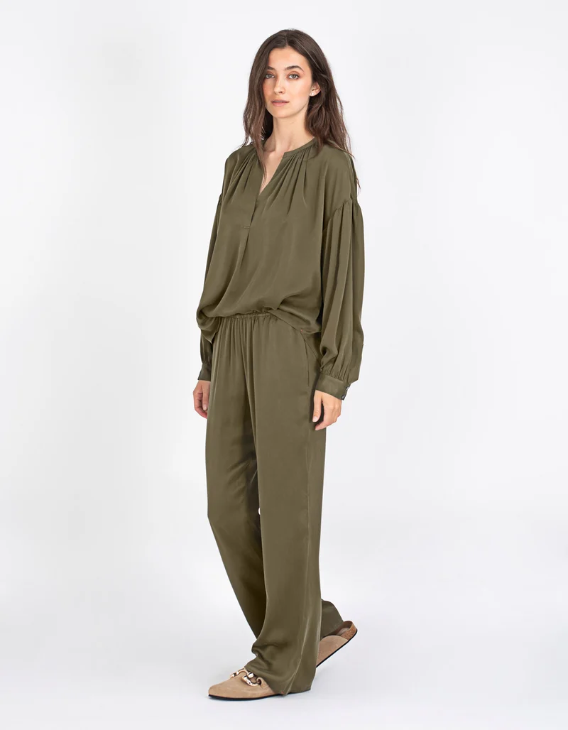 Wide-Leg Seiden-Hose Bella