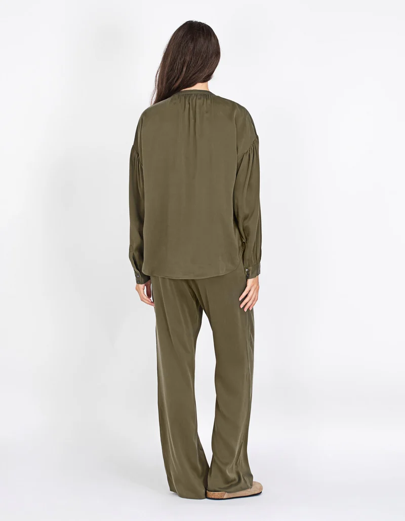 Wide-Leg Seiden-Hose Bella