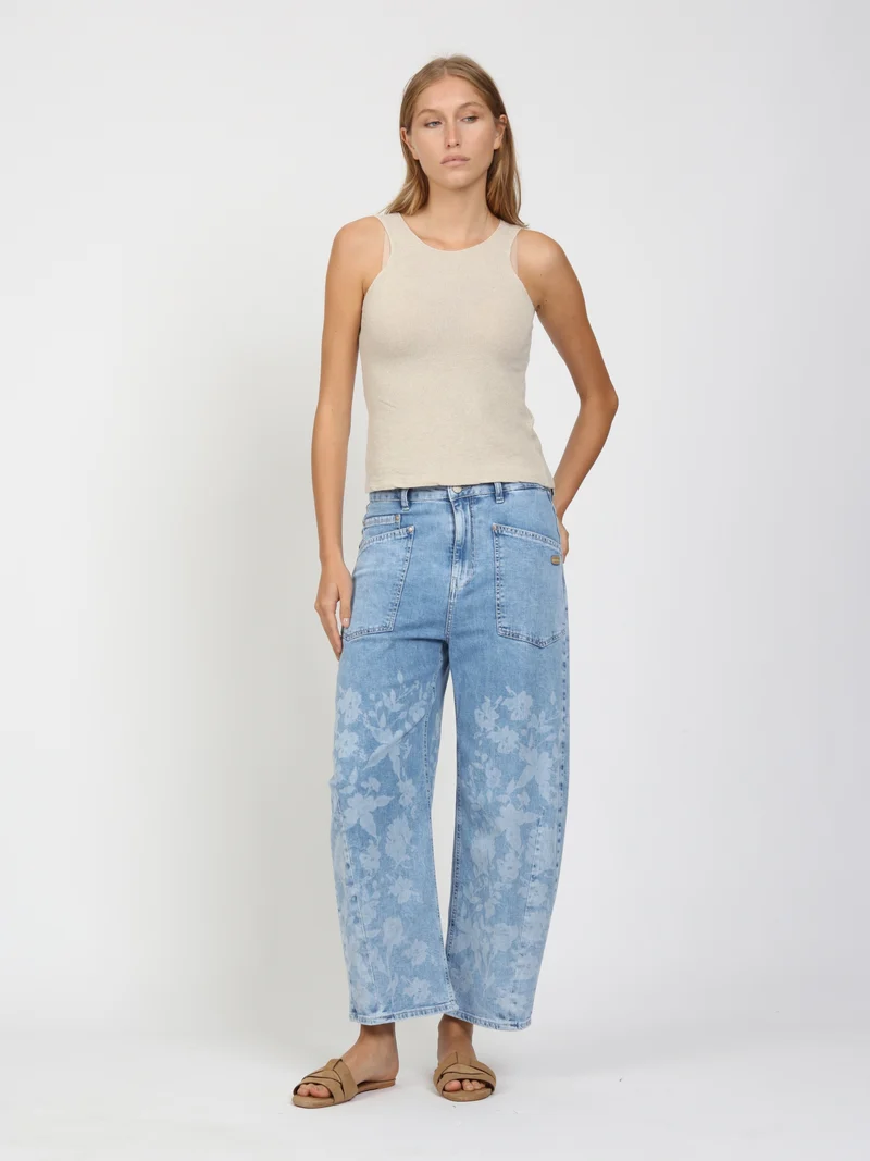94ODINA, floral summer wash