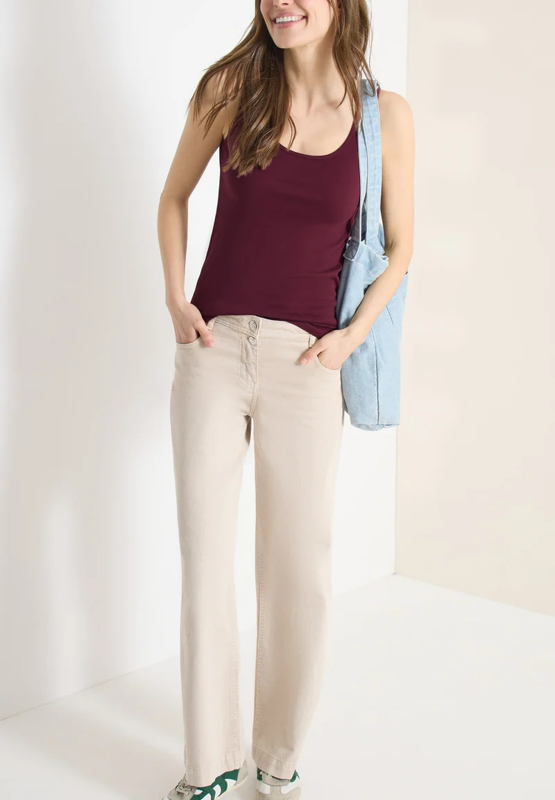 Style NOS Linda, sweet grape red