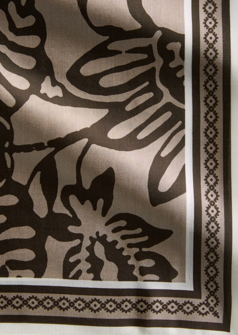 Knit Scarves, Medium Brown_Multi_03