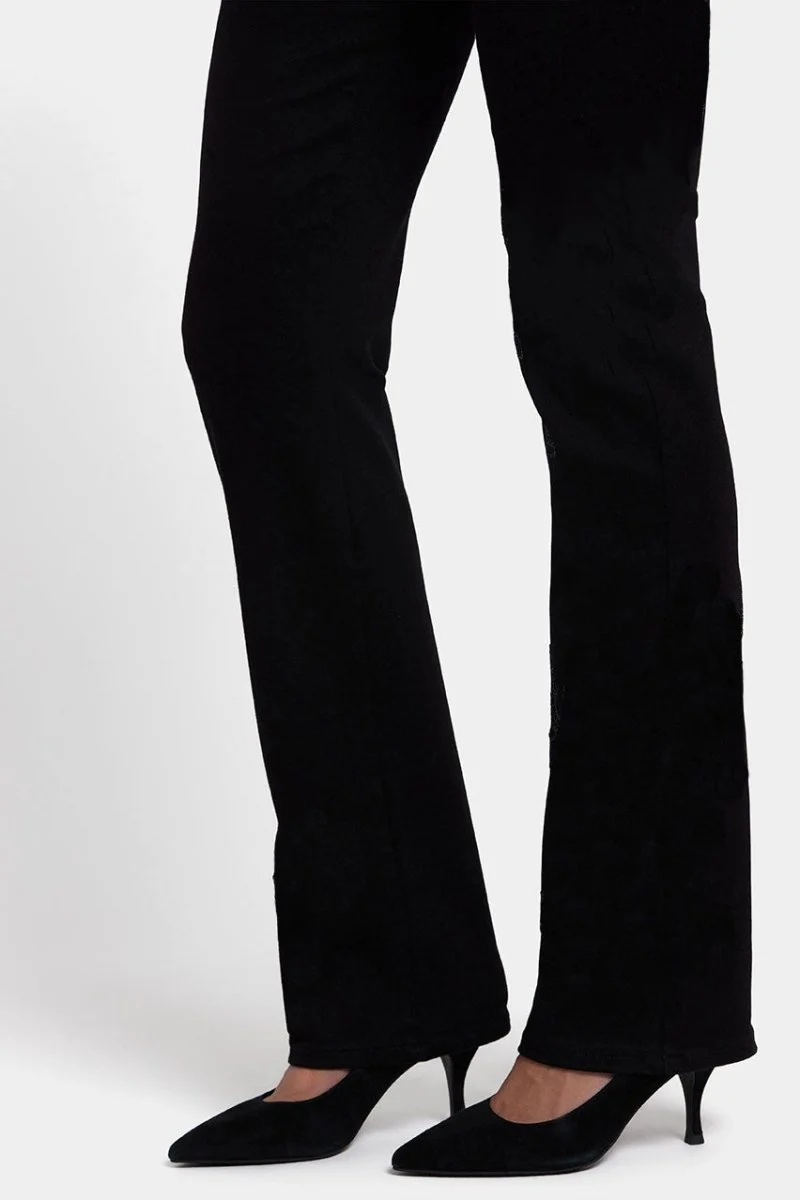 Marilyn Straight Jeans Schwarzer Premium Denim | Black