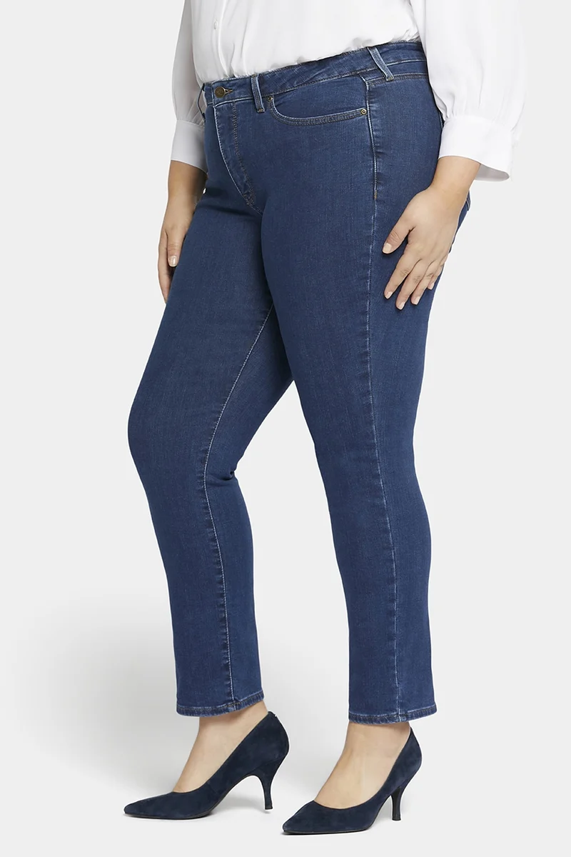 Sheri Slim Jeans Mittelblau Premium Denim (Plus) | Quinn