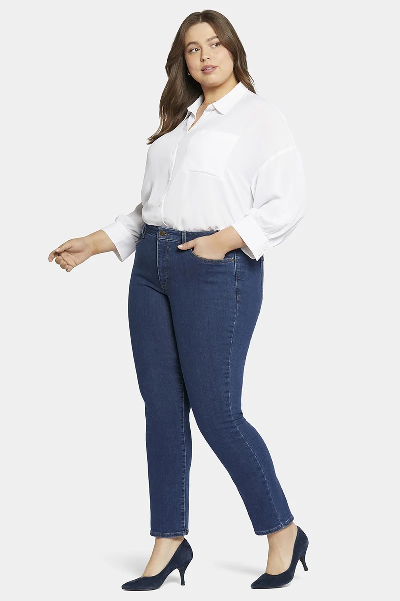 Sheri Slim Jeans Mittelblau Premium Denim (Plus) | Quinn