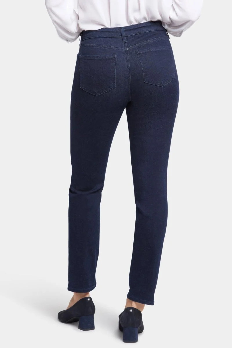 Sheri Slim Jeans Dunkelblauem Premium Denim | Rinse