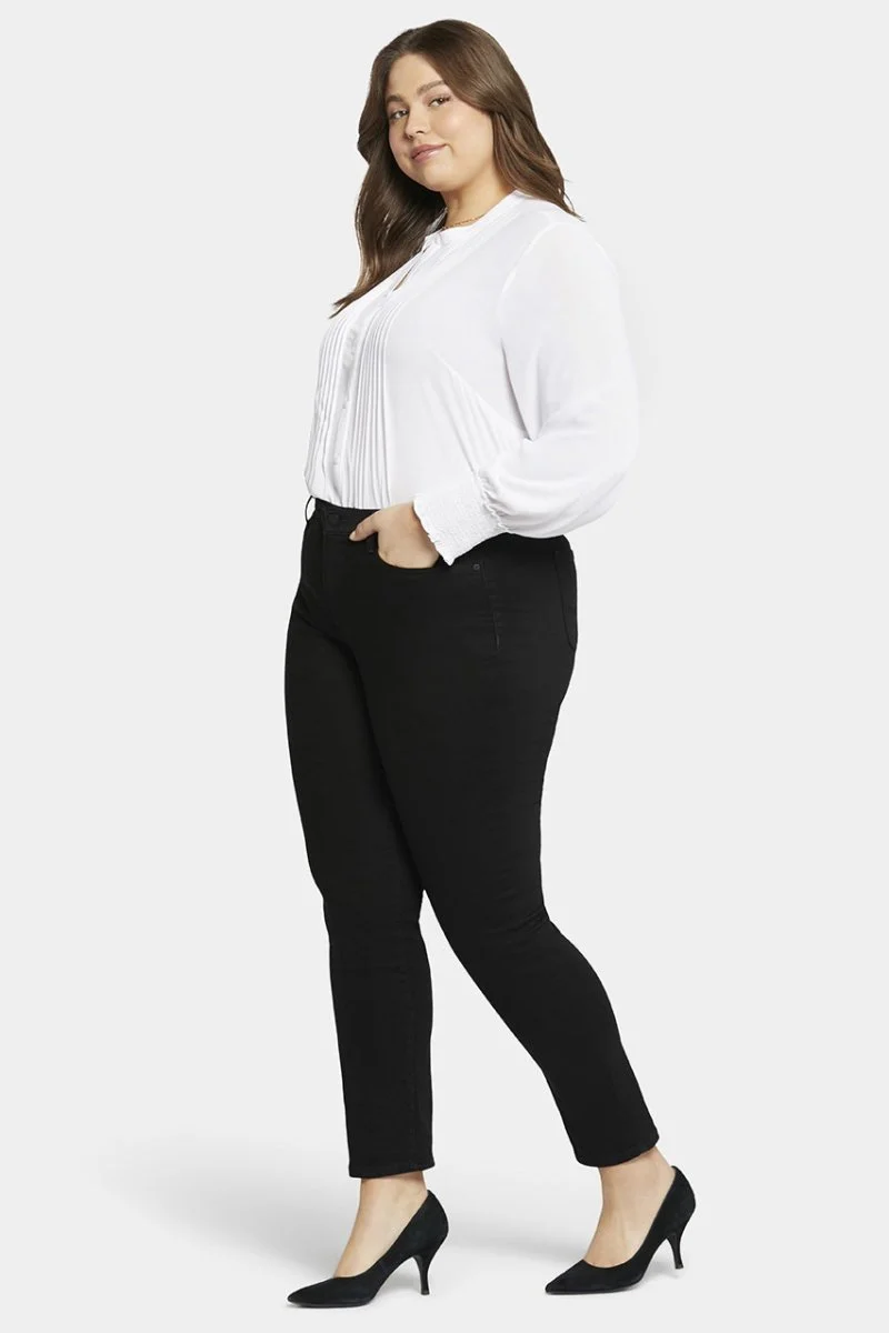 Sheri Slim Jeans Schwarzem Premium Denim (Plus) | Black
