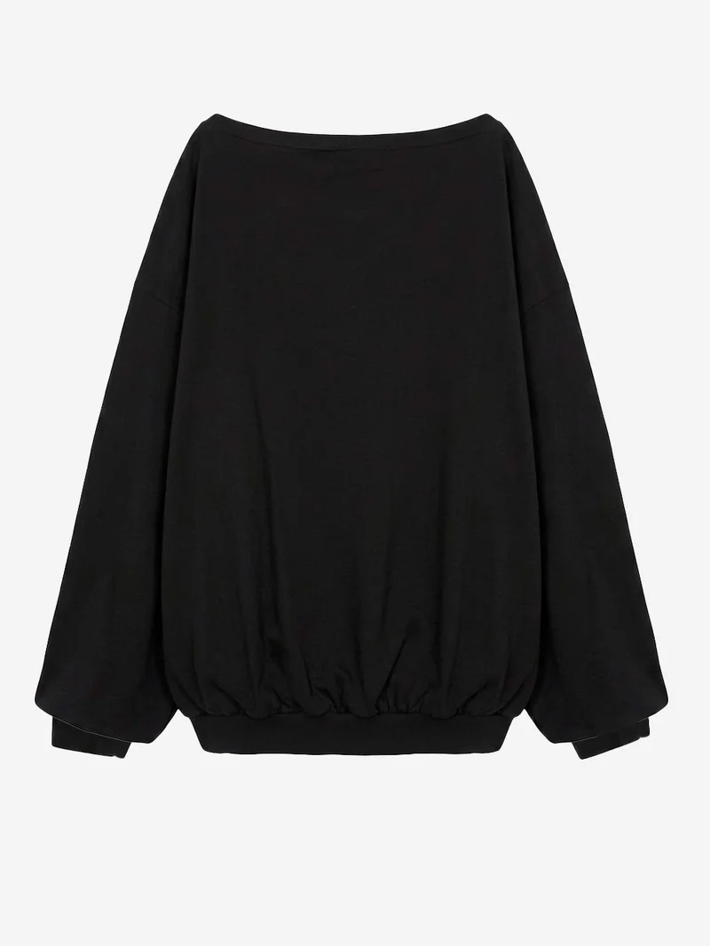 Maglia asimmetrica oversize a spalle scoperte