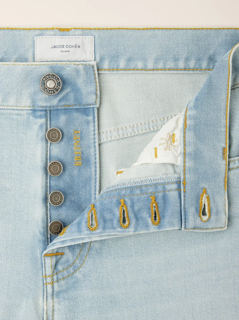 Britney - Comfort Cotton-Lyocell Denim Shorts