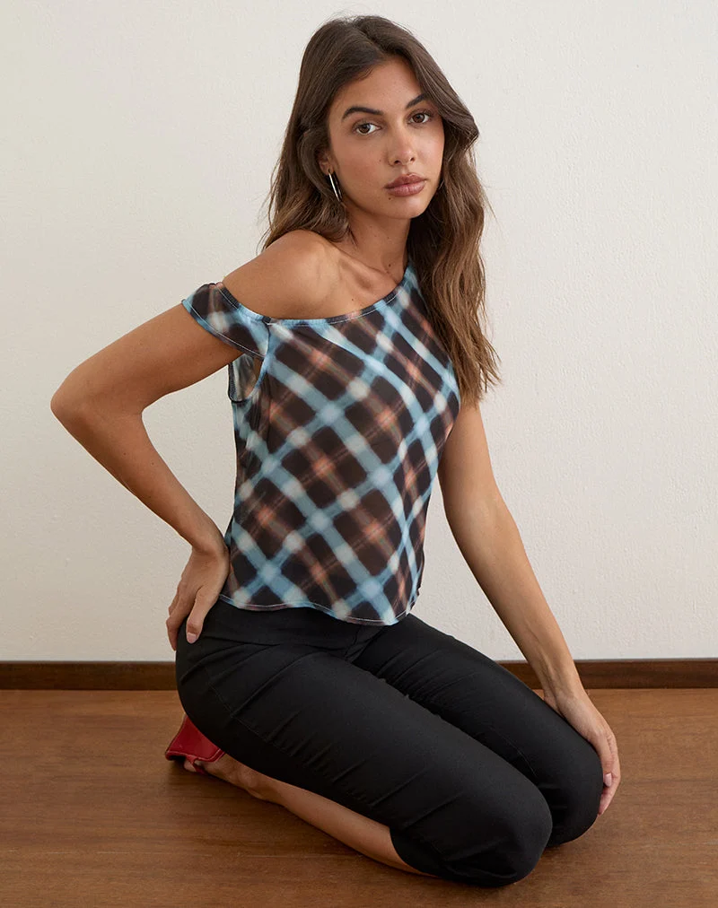 Darini Asymmetrisches Oberteil aus Chiffon in Schwarz und Blau mit zartem Karomuster