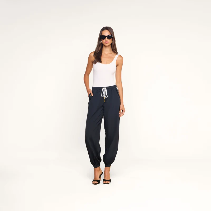 Mariko Jogger