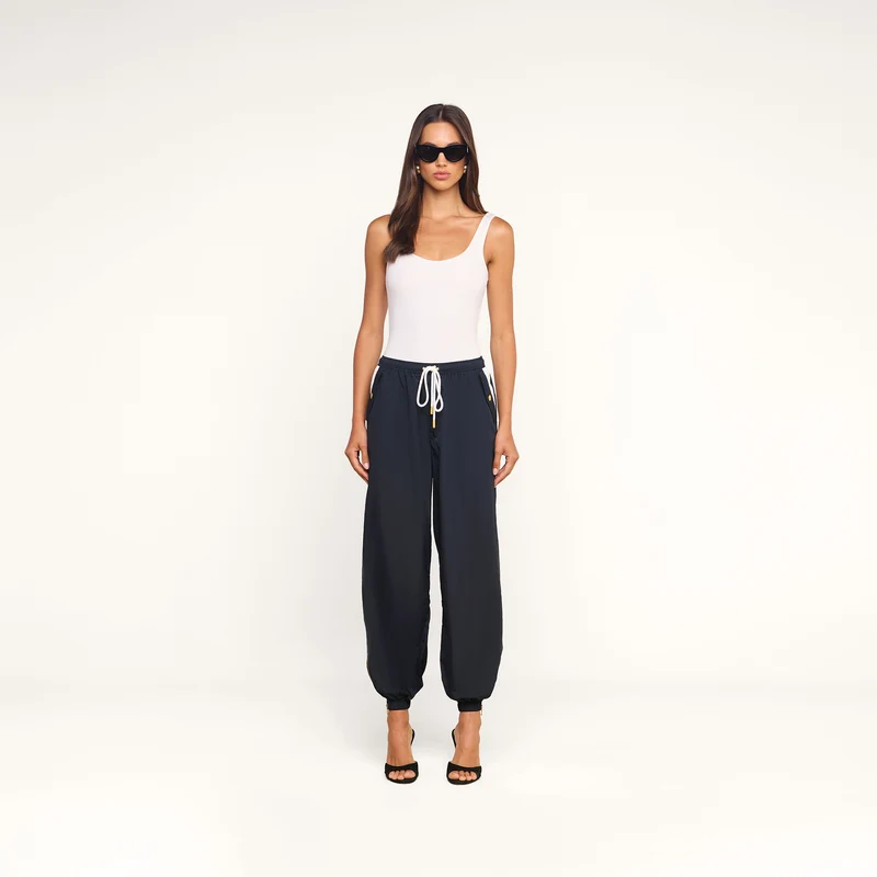 Mariko Jogger