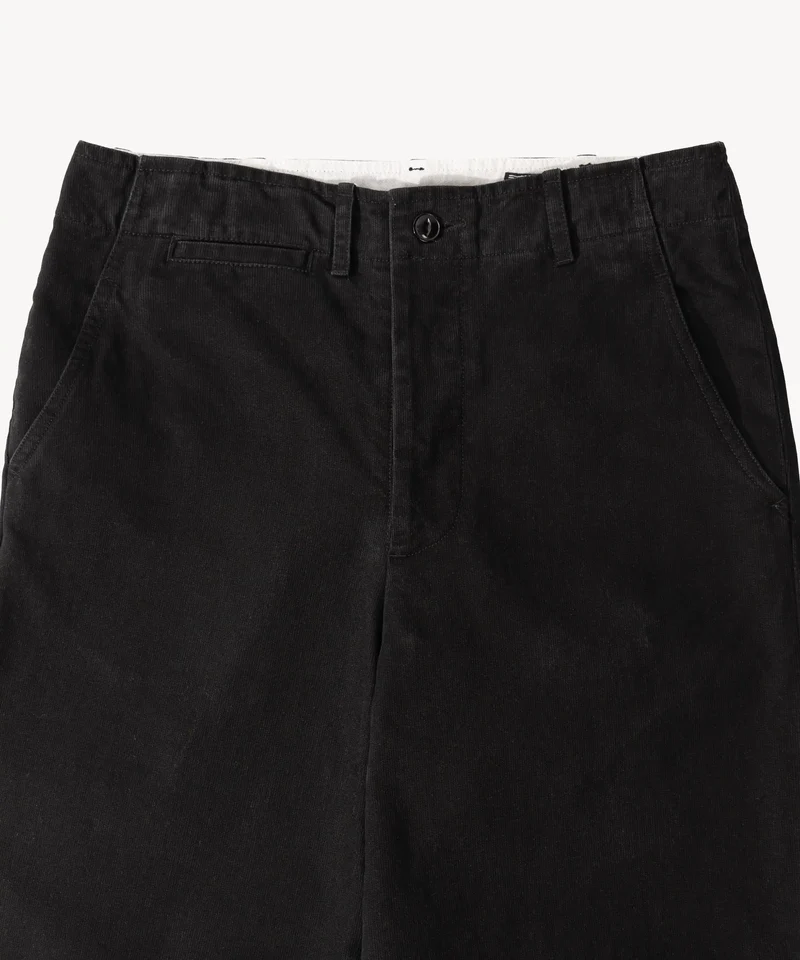 THE UNIFORM CHINO PANTS