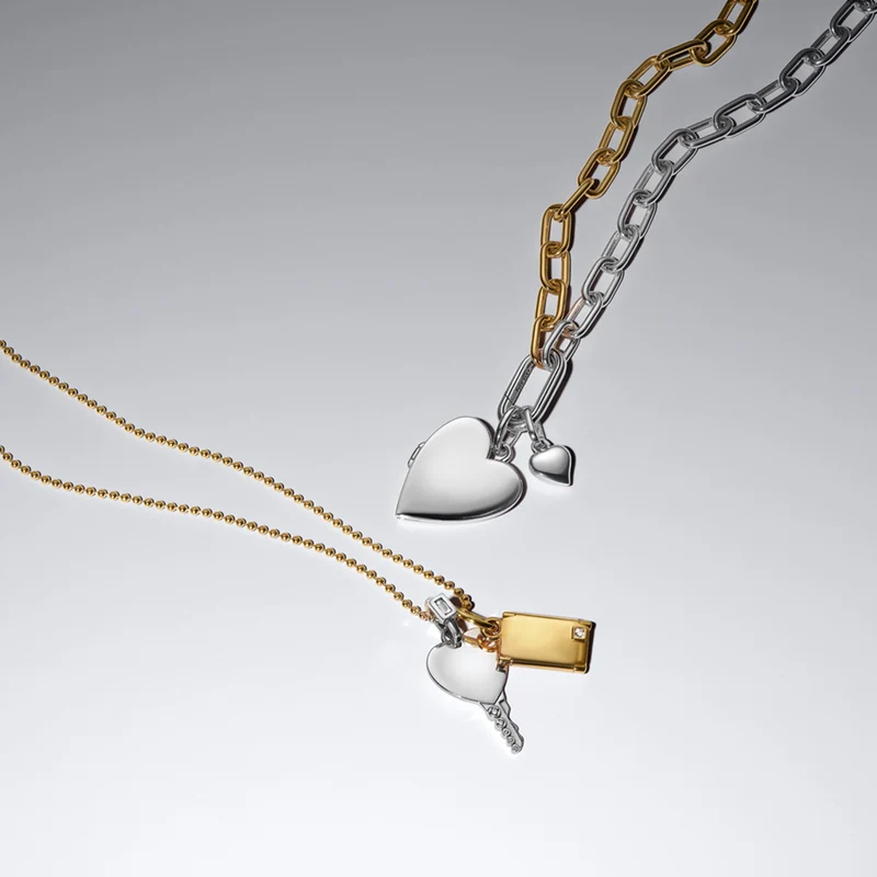 Pandora Moments Gold Plated Engravable & Openable Envelope Pendant 764421C01