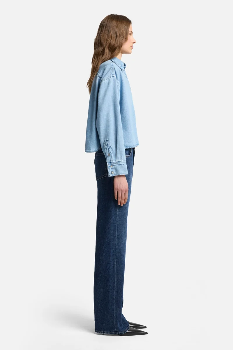 Weightless Nina Cropped Shirt in Hana