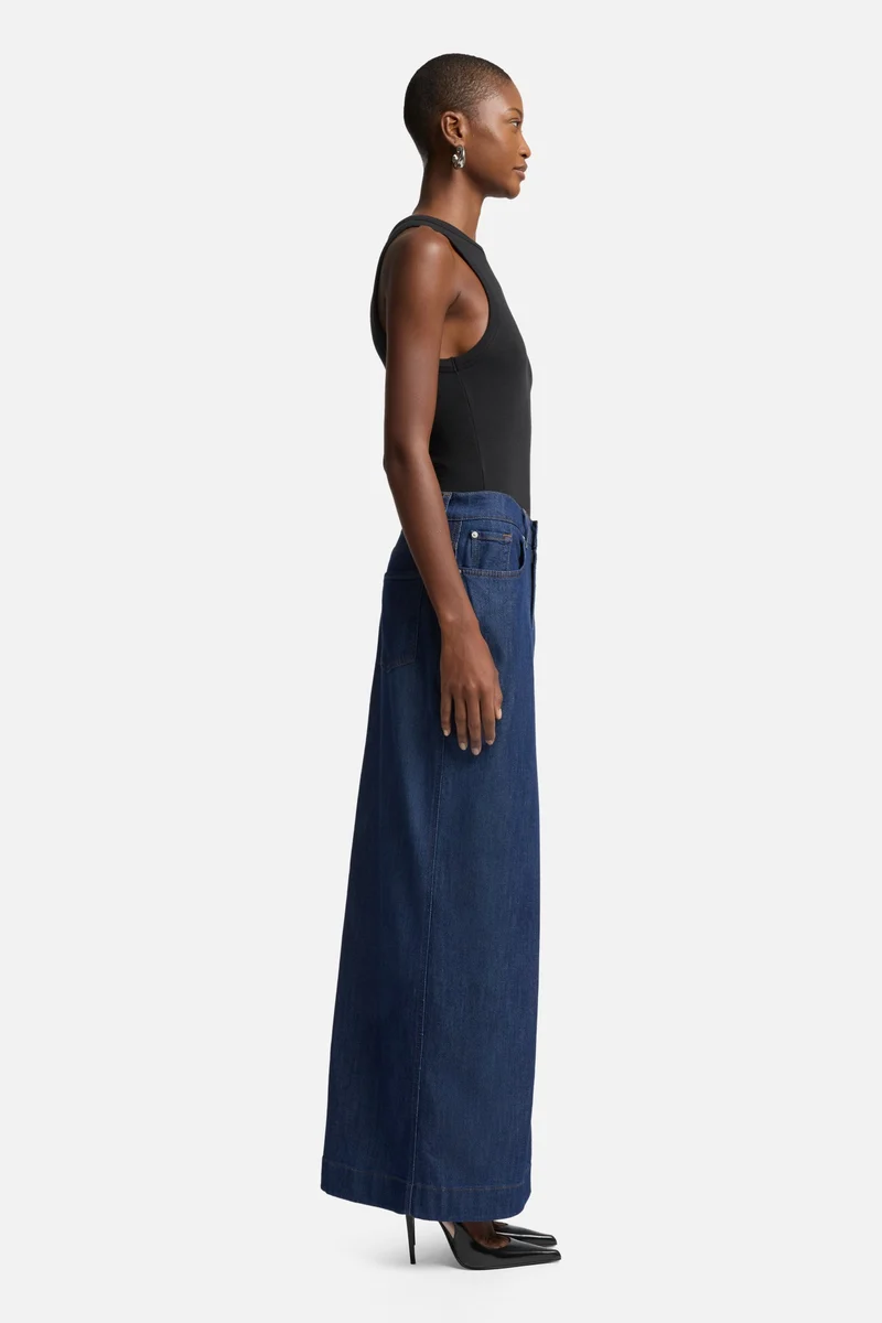 Weightless Front Slit Maxi Skirt in Halona