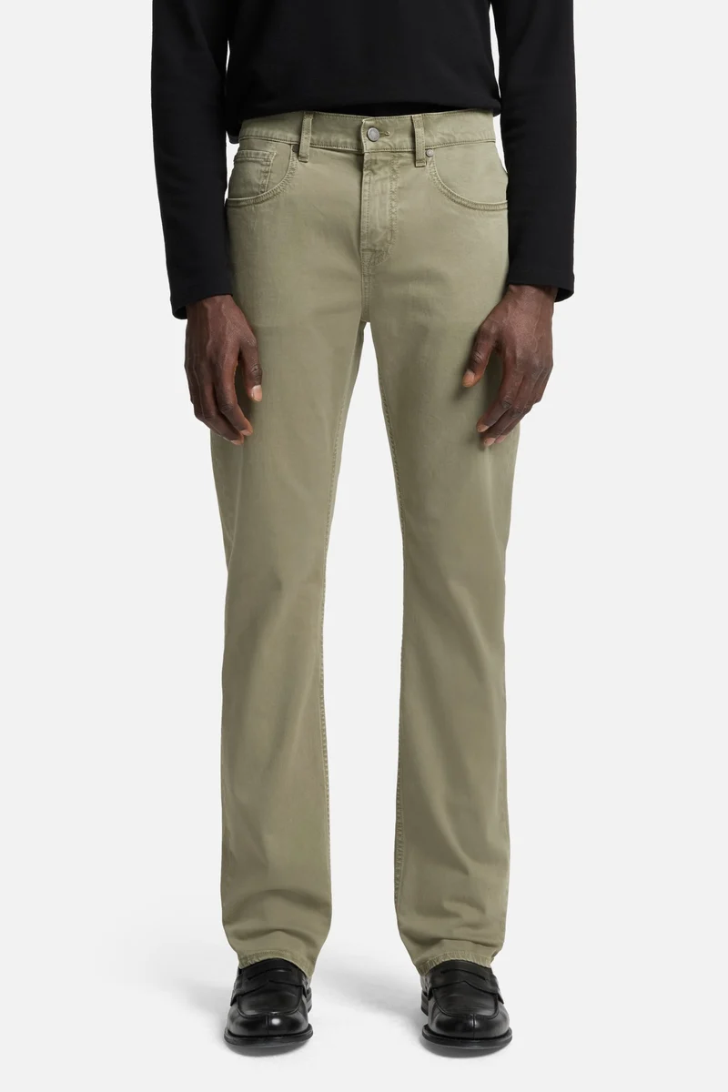 Comfort Sateen The Straight in Olive