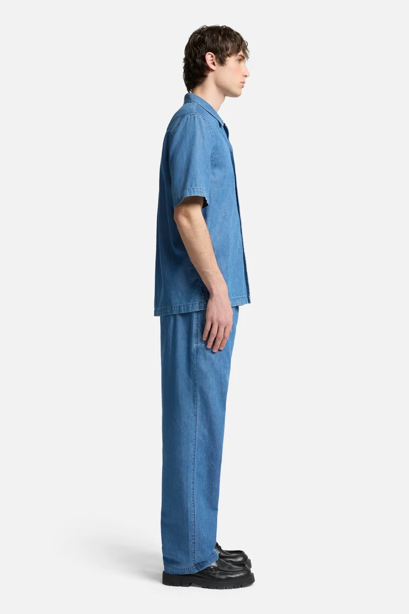 Leisure Denim Camp Shirt in Seabrook