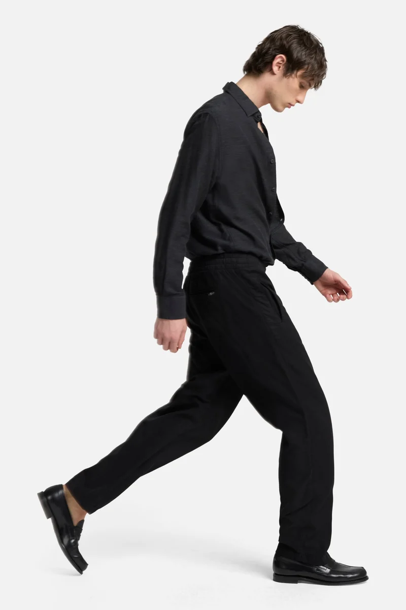 Linen Blend Jogger Pant in Black
